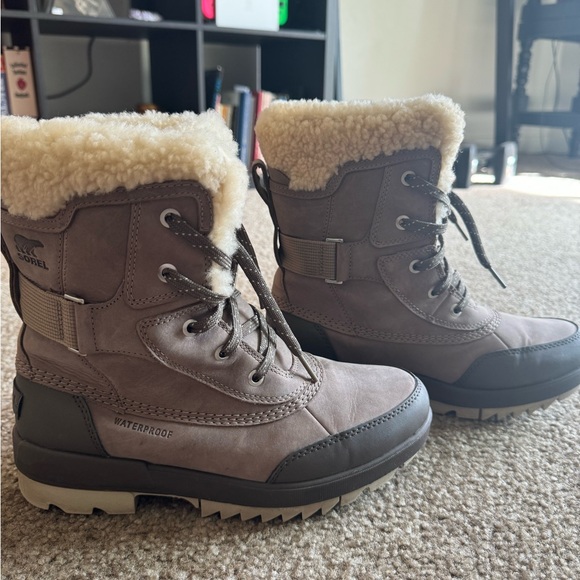 Sorel Leather Waterproof Snow Boots - size 8.5 - Picture 8 of 8